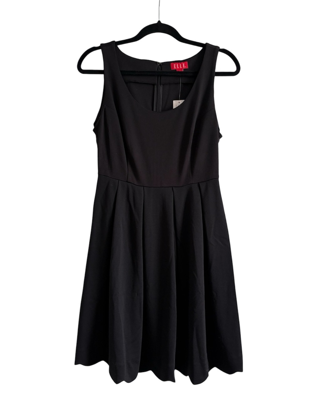 Elle Black Fit & Flare Dress Scalloped Hem Sleeveless Cocktail Size 6 NWT